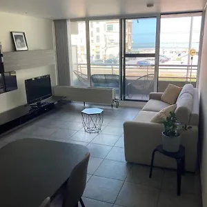 Ascot Apartment